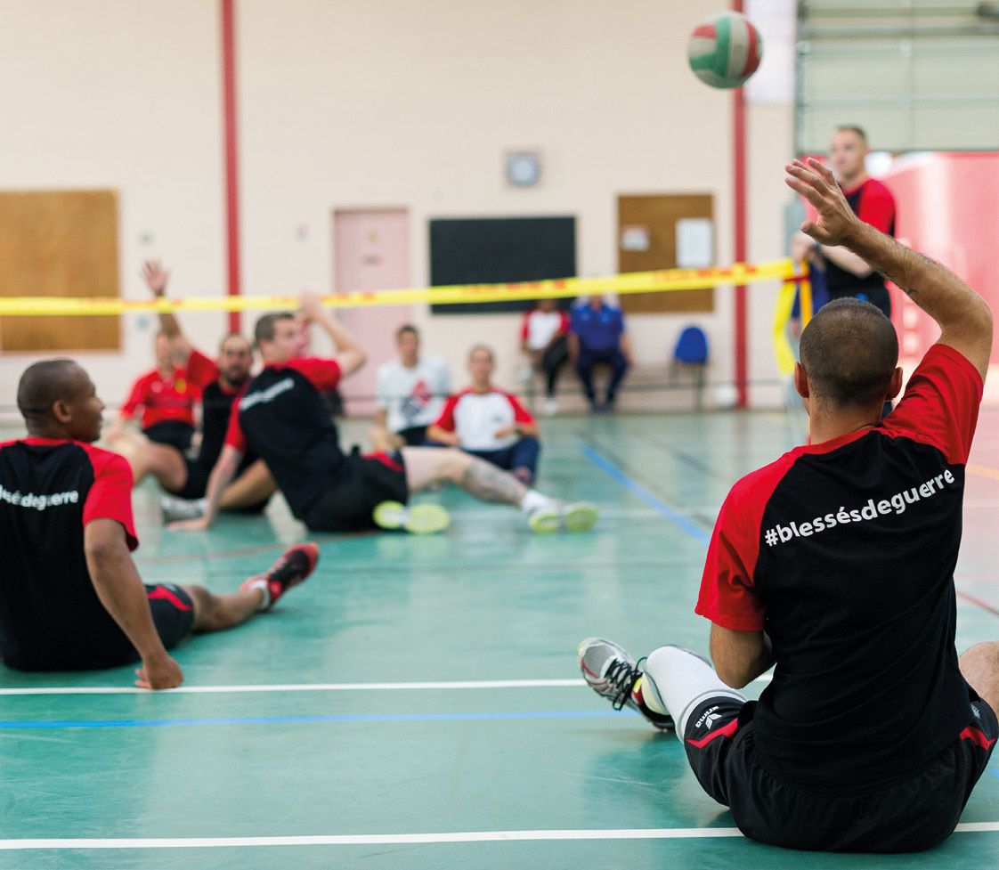 Blessés de guerre lors d'un match de volley-ball