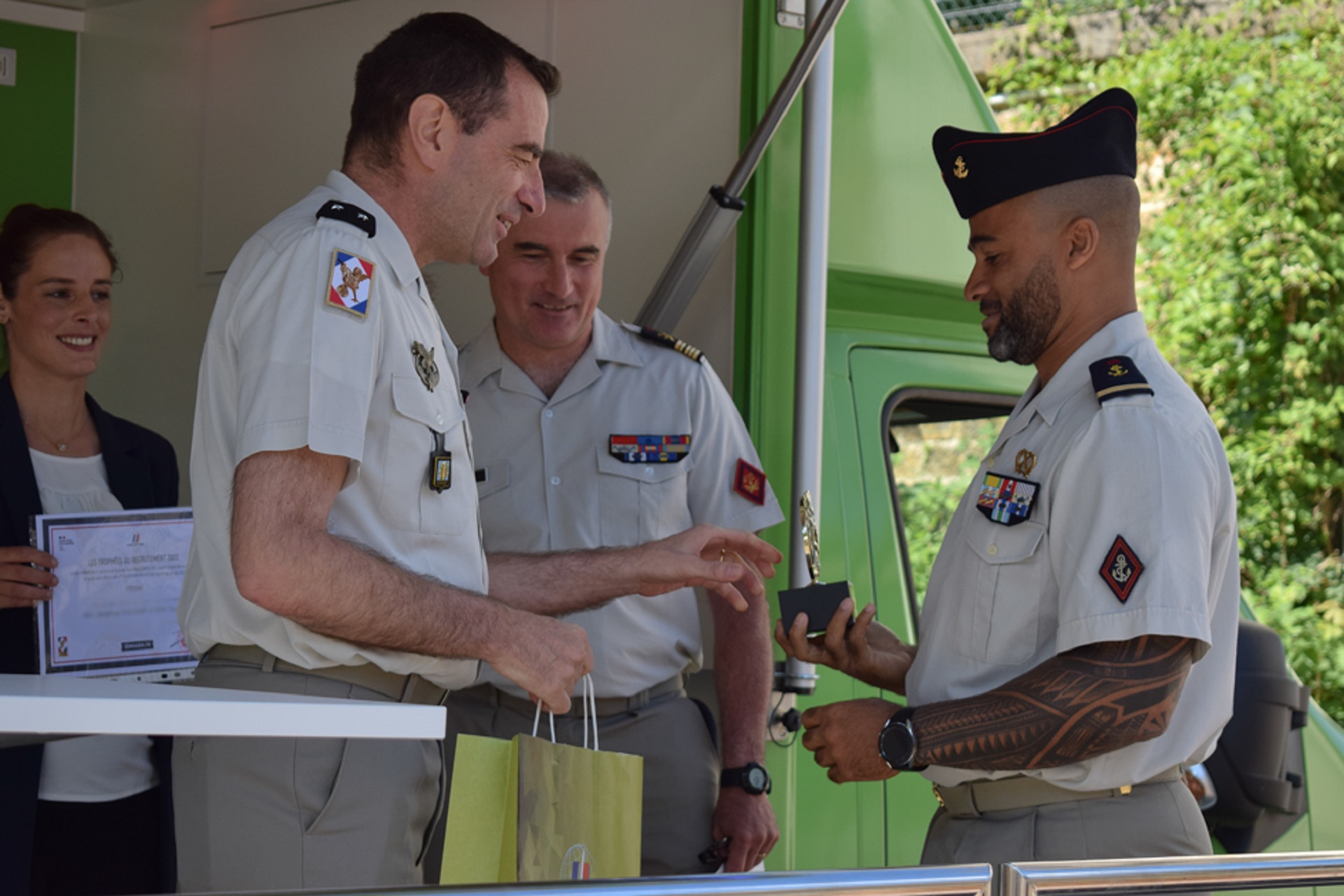 L’armée de Terre met à l’honneur ses meilleurs recruteurs.