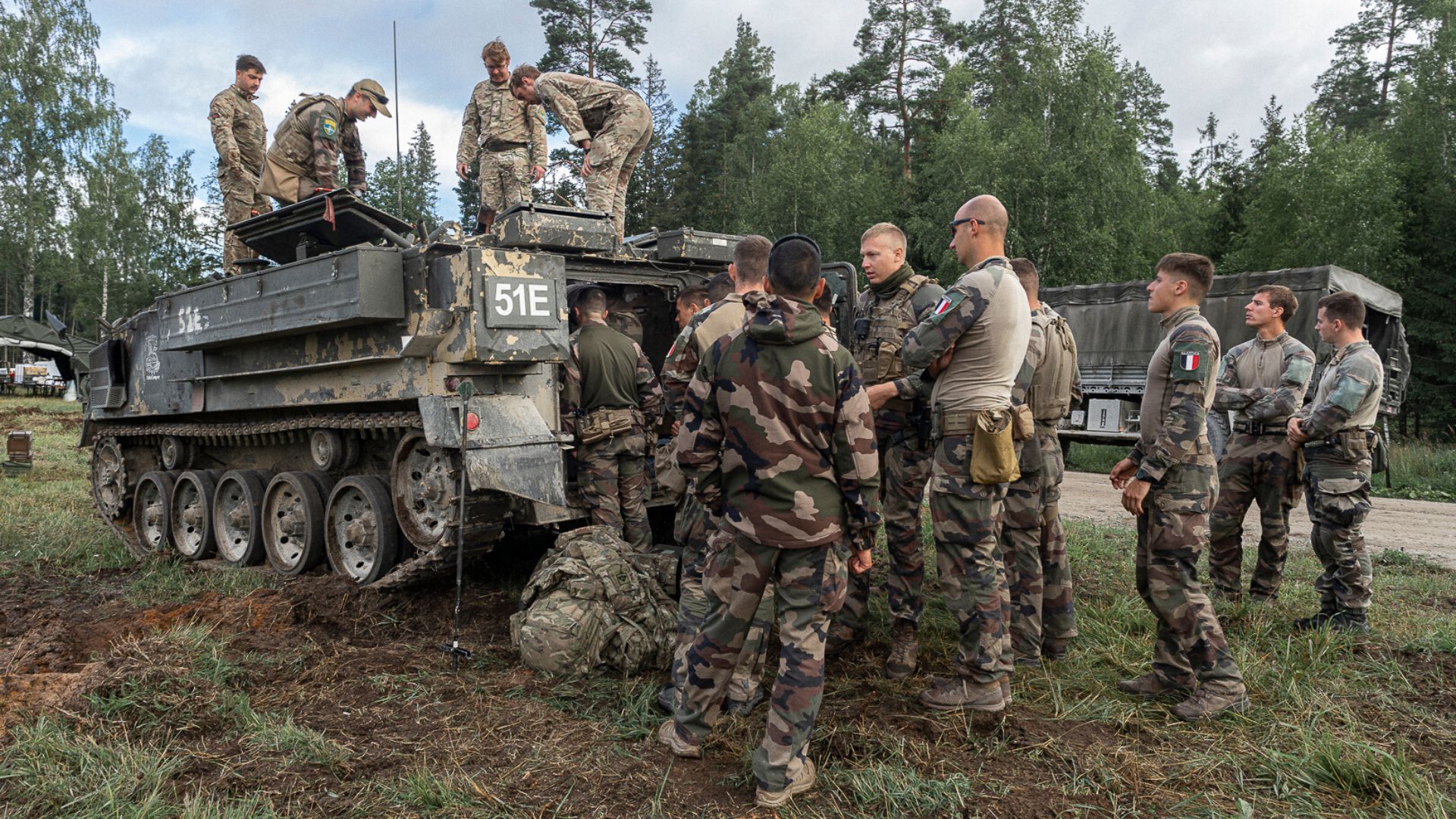 Lynx : Tomb scorpion, exercice de tir mortier