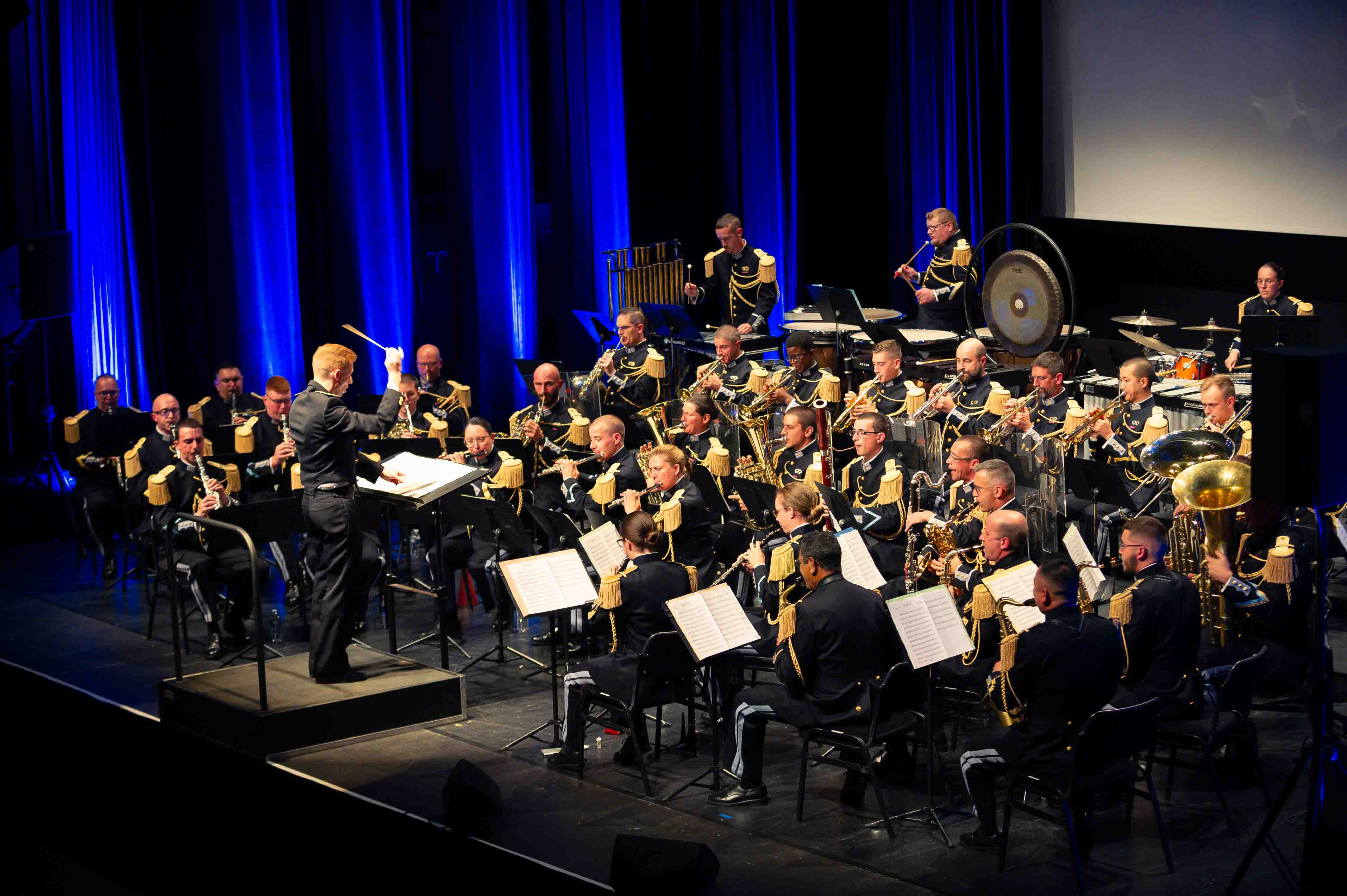 La Musique de l'armée de Terre fête lese 80 ans de l'arme des Transmissions