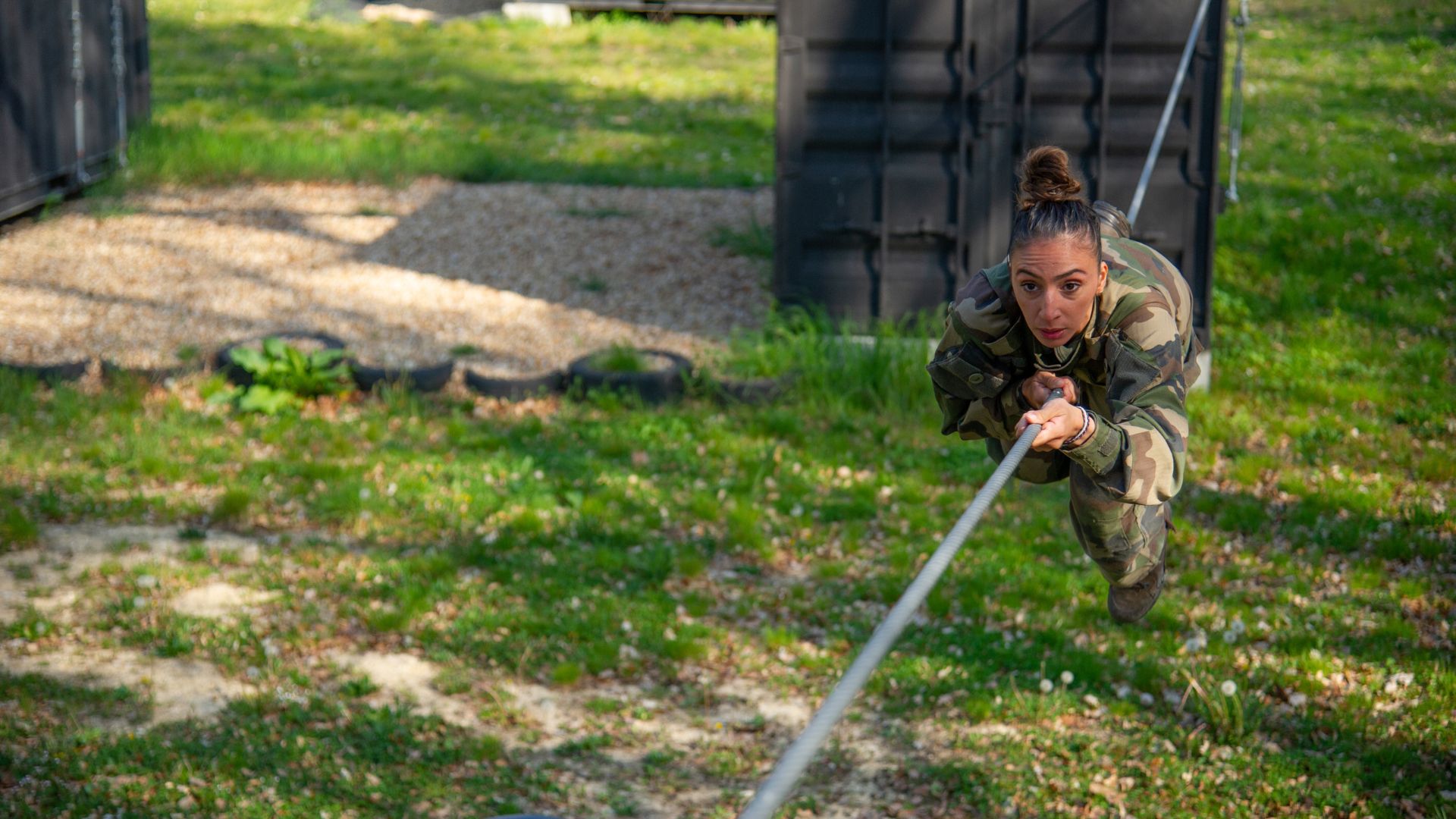 yasmina sur la piste d'audace lors des tests de la FGE.