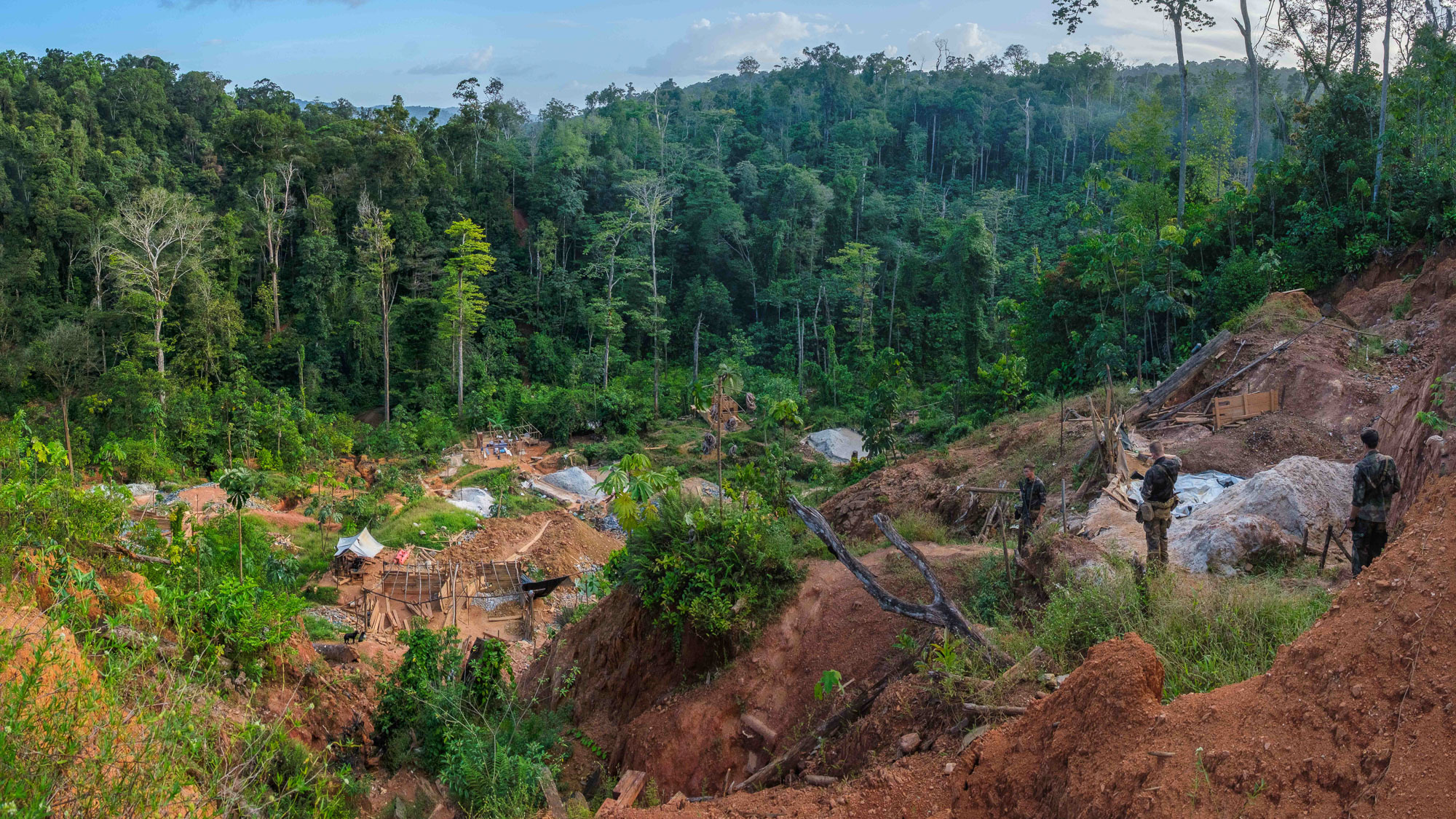 Site d'exploitation aurifère illégale de Saint-Jean du Petit Abounami, à l'Ouest de la Guyane.