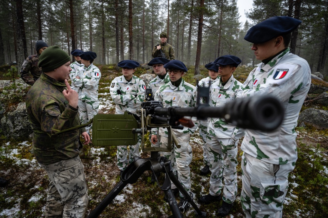 Novembre 2024, l'Otan lance l'exercice d'artillerie Dynamic front, se déroulant dans pas moins de cinq pays. C'est en Finlande que la France prend part aux manoeuvres en déployant le 93e régiment d'artillerie de montagne. 